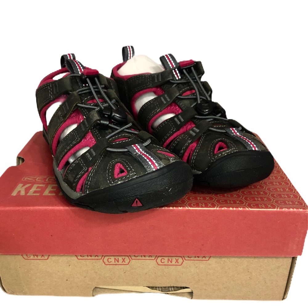 NWB Keen Clearwater CNX Leather Sandals Wmns Sz 5 - Picture 1 of 9